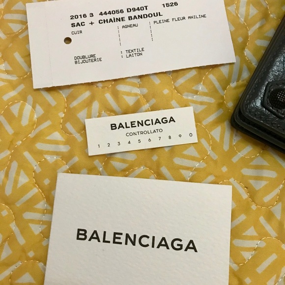 TRADED For @euiol only BALENCIAGA 🎄 - Picture 4 of 8